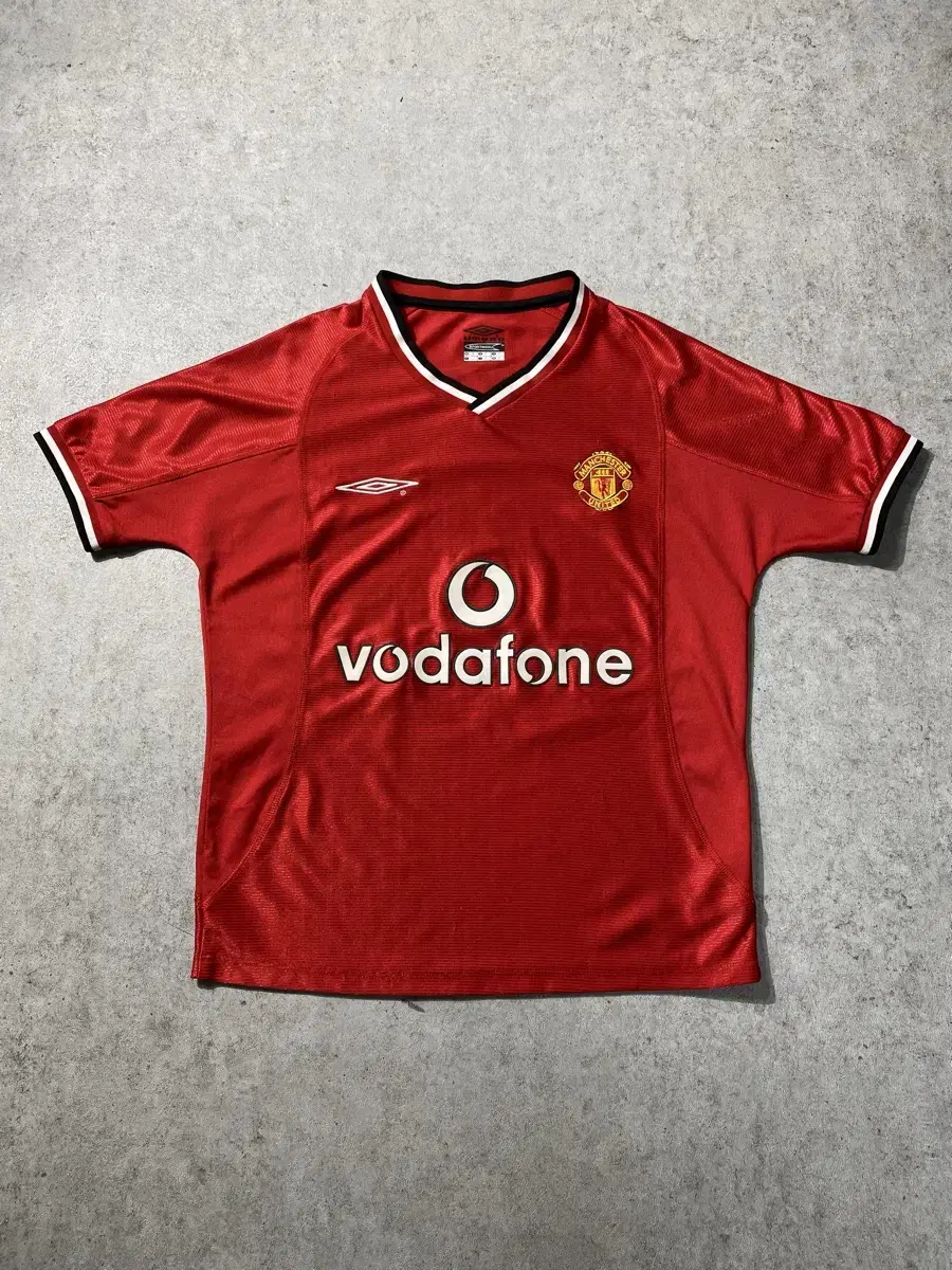 Items Similar to [L] Umbro England 03-05 Reversible Uniform